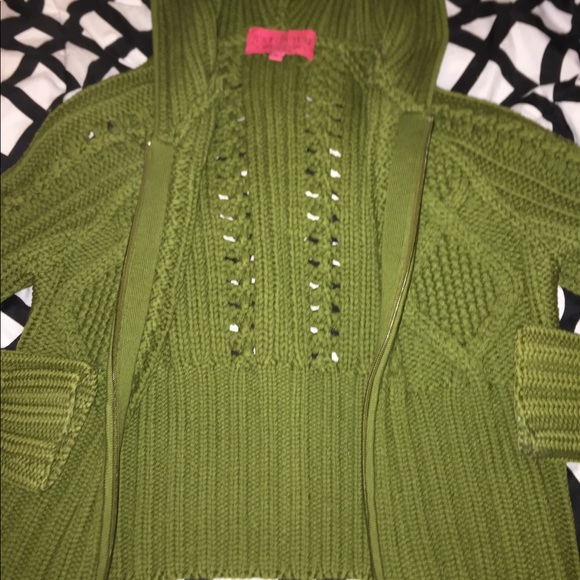 Juicy couture sweater - Picture 2 of 6
